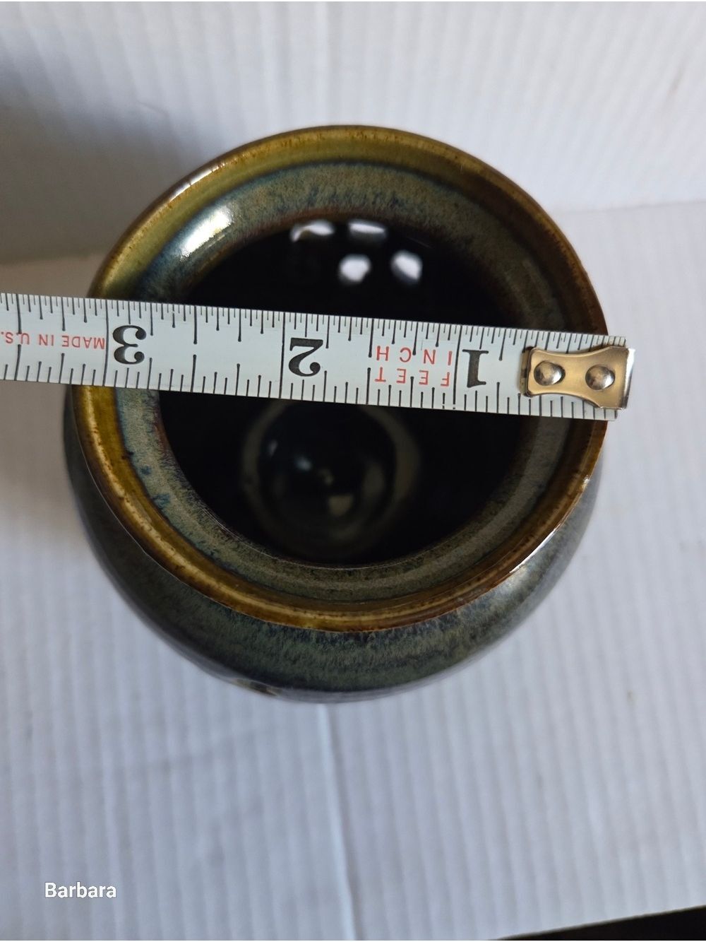Vintage Handmade Garlic Bulb Stoneware Storage Keeper - Picture 10 of 10